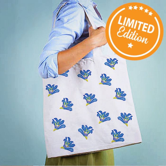 Tote Bag Babiana, aperçu élégant du motif floral et de la forme pratique