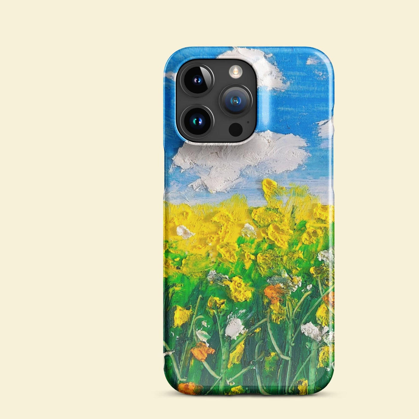 Vue détail de la coque iPhone Fine Prairie, impression florale douce et protection élégante.