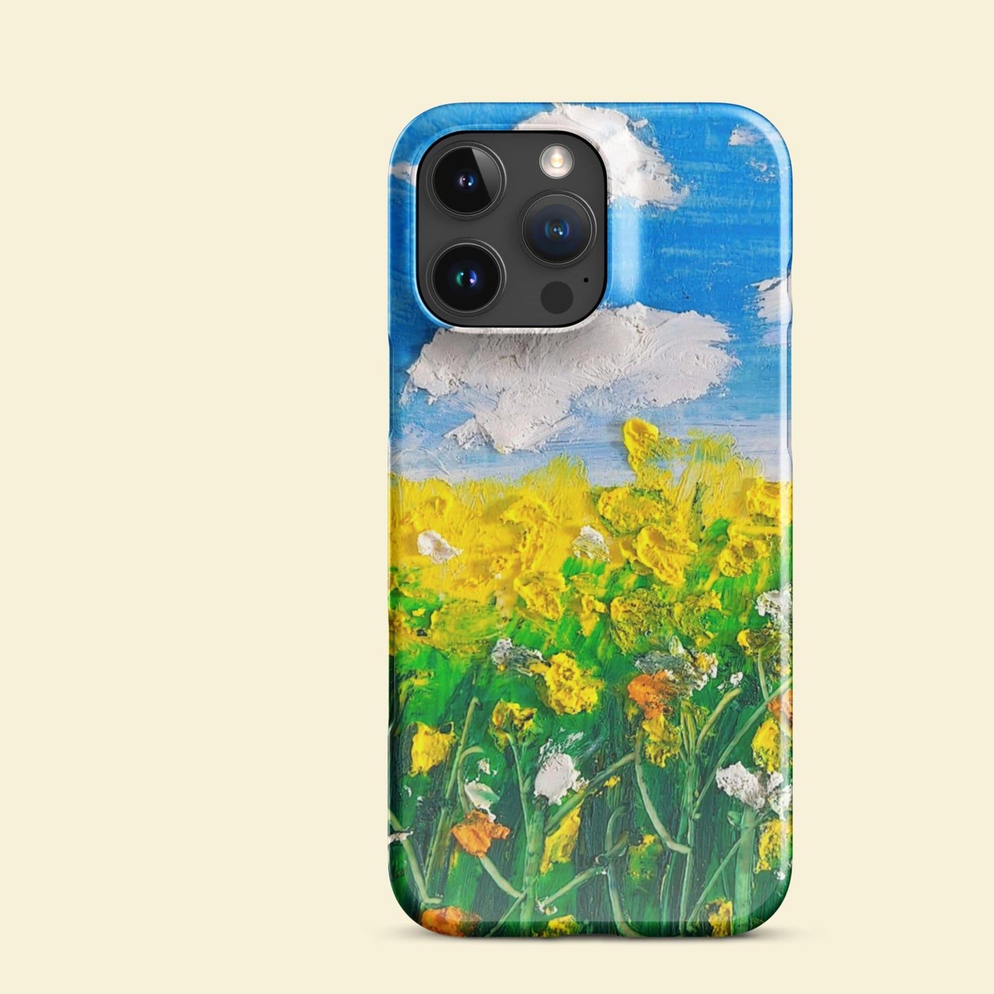 Vue détail de la coque iPhone Fine Prairie, impression florale douce et protection élégante.