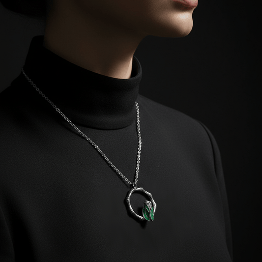 Pendentif (Collier inclu) - Cigale aux ailes de jade XinWuSi